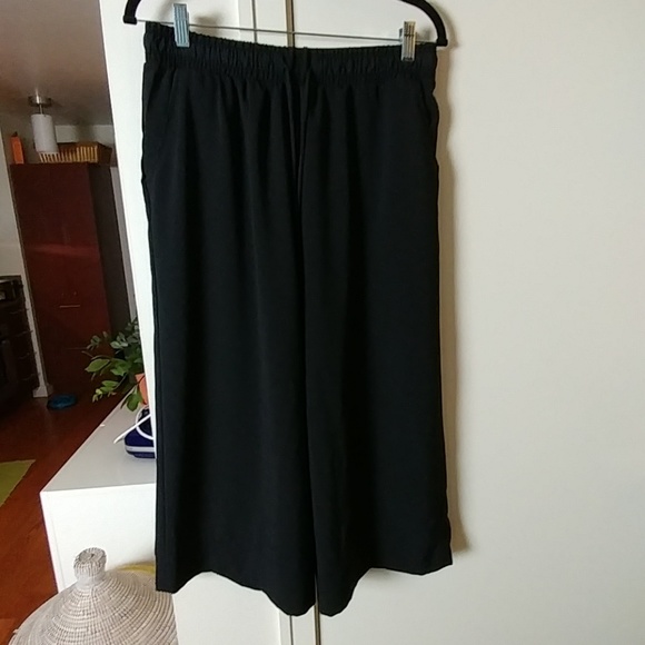 NY Collection cropped wide leg pants - Size M - Picture 2 of 8